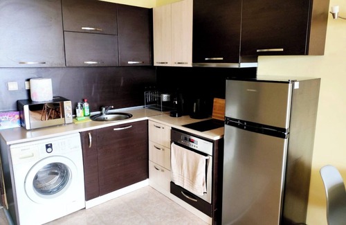 Dragijevo Apartment | Panoramic view apartment with WiFi, AC