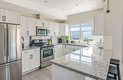Central Okanagan Apartment | Panoramic Views at Copper Sky #204