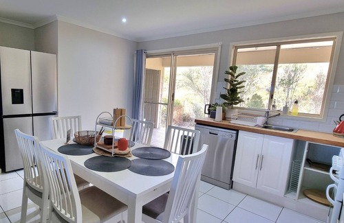 Wilsons Pocket Other | Panoramic Views, Peaceful, Fire pit, Wood BBQ, Feed the cute animals.