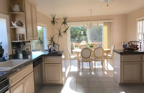 San Carlos House | Panoramic Views of Silicon Valley