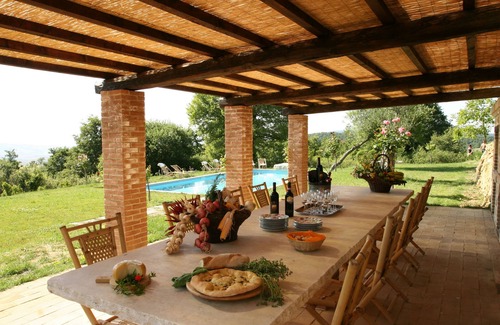Sarteano Villa | Panoramic villa in Tuscany Montepulciano area and only 2 hours from Rome.