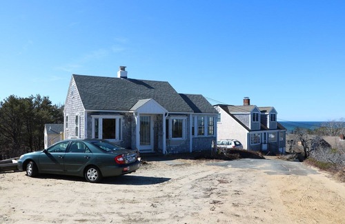 Wellfleet Cottage | Panoramic Water Views with Beautiful Sunsets