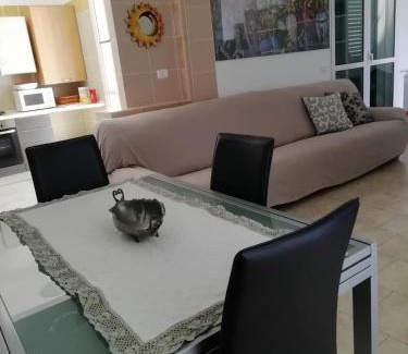 Foca Apartment | Panoramico, in villa, grande, con ampie terrazze