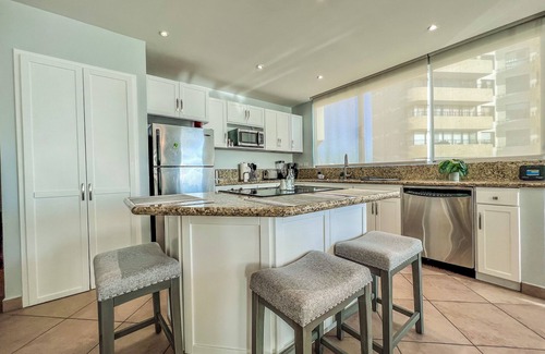 Rosarito Condo | PanoramicViews-CalafiaCondo-BeachAccess-Rosarito