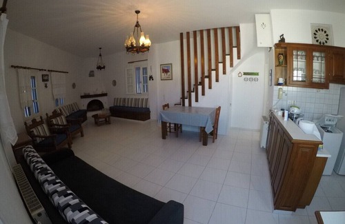 Panormos Villa | Panormos Family Villa Tinos Greece - Traditional House