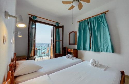 Kokkari House | Pansion Giannis Perris