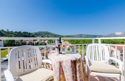 Srebreno Apartment | Pansion Srebreno - Double or Twin Room wth Balcony and City View 1