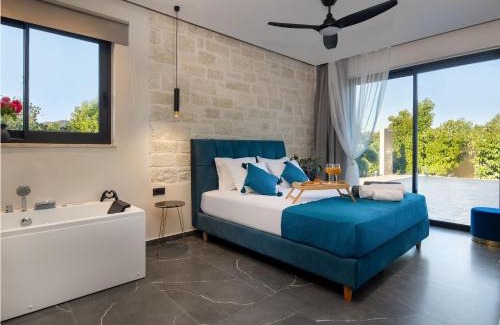 Agia Villa | PanStel - Villa Aurora with private pool jacuzzi