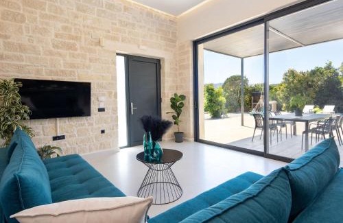 Agia Villa | PanStel - Villa Solene with private pool