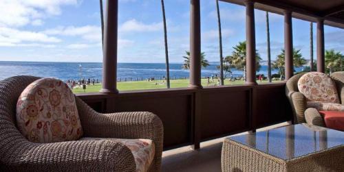 Village of La Jolla Hotel | Pantai Inn