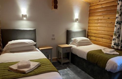 Pentrefelin Ski Chalet | Pantglas Hall Holiday Lodges and Leisure Club