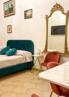 Rione VIII Sant'Eustachio Apartment | Pantheon Luxury Noble Apartment