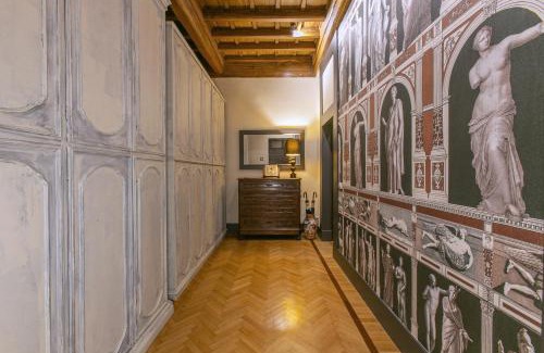 Rione VIII Sant'Eustachio Apartment | Pantheon Palazzo Nari Terrace #12
