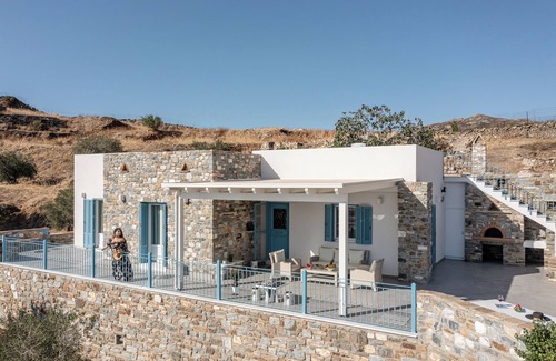 Melanes Villa | Pantiki Luxury Suite Naxos