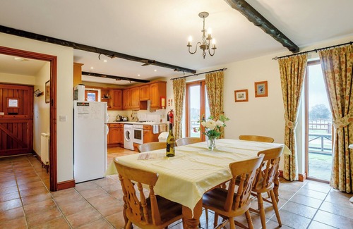 Runcton Holme Cottage | Pantiles Barn - E3866