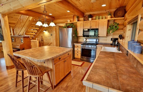 Paonia Cabin | Paonia Cabin