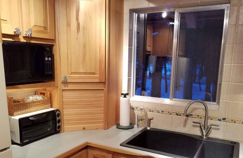 McCall House | Papa John’s Lakeside Cabin- Payette Lake Access, Dock Space