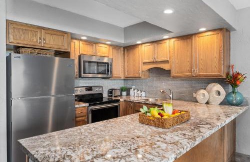Honokowai House | Papakea A108 · PK A108 Remodeled OceanFront Studio w Ocean Views