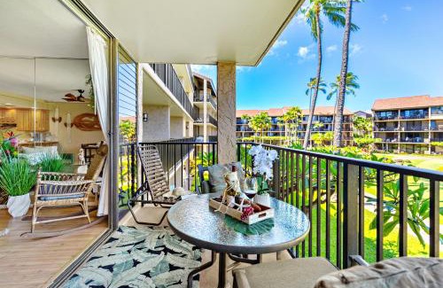 Historic Lahaina Front Street House | Papakea B204