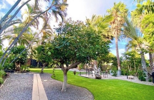 Waikoloa House | Papaya & Palm - A Private Tropical Oasis