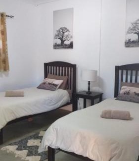Leeupoort Other | Paperbark Self Catering Units
