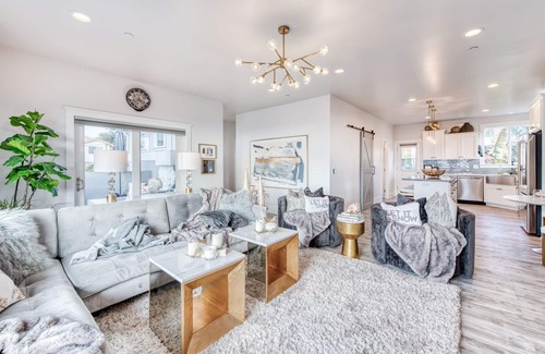 Grover Beach House | Papillon House a luxury escape with sunset ocean- 2 Master En-suites