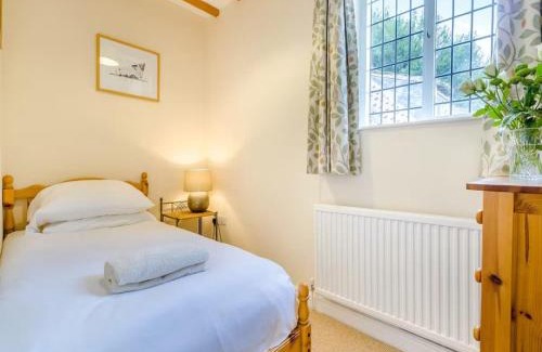 Barrow upon Humber House | Papist Hall Cottages