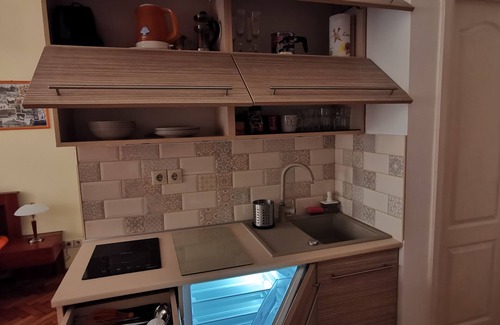 Erzsebetvaros Apartment | Paprika Apartment Studio