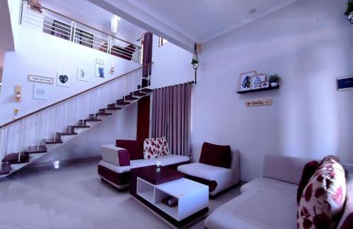 Catur Tunggal House | Papringan Suite House