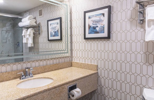 East Peoria Hotel | Par-A-Dice Hotel and Casino