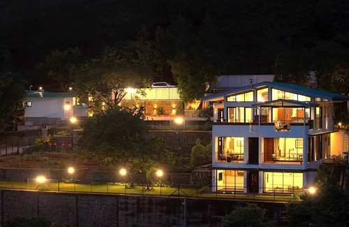 Mahabaleshwar Villa | Par-X - Villa Sukoon - 3BHK Valley View