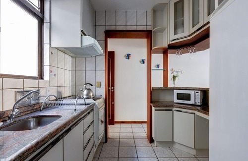 Ingleses Norte Apartment | Paraíso do Costão dos Ingleses 50 meters from the beach - Sleeps 6