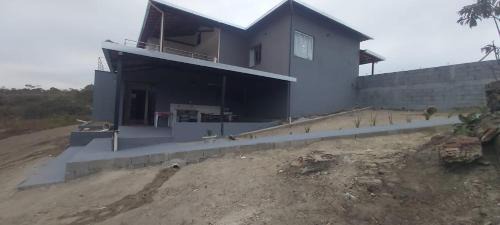 Diamantina House | Paraíso Escondido com Cachoeira Privativa