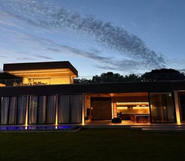 Manguinhos House | Paraíso Manguinhos