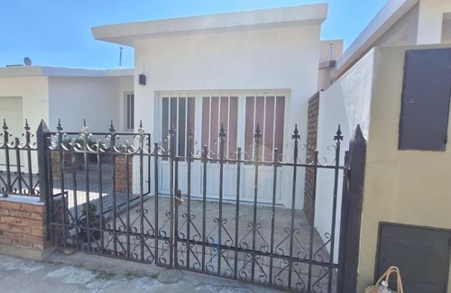 Libertador San Martin Apartment | Para dos