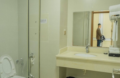 Hoang Hoa Hotel | Paracel Resort Hai Tien