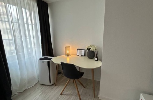Old Town Apartment | Paradeplatz/In Gassen Apartment by Airhome
