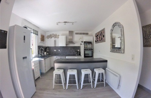 Pradinas House | PARADIS NATURE/PRIVATE POOL 10 METRES