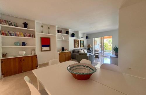 Benahavis Apartment | Paradis sur le Golf de le Quinta avec accès direct à la piscine