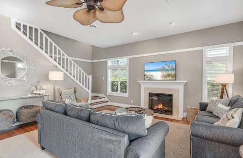 Crystal Shores House | Paradise 247