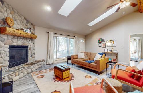 Three Rivers House | Paradise Among the Pines