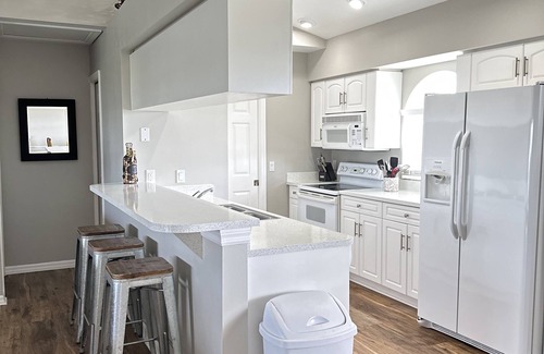 Pine Island Center House | Paradise at Serenity Cove