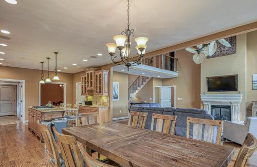 Moneta House | Paradise at Sunset Cove