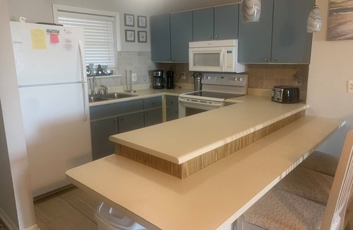 Sneads Ferry Condo | Paradise awaits! Beachfront condo with everything you need!