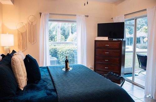 Ole Condo | Paradise Awaits at Your Coral Falls Getaway at Lely Resort - Weekly Rentals!