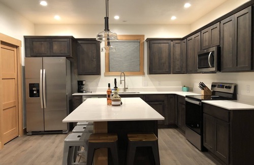 Livingston House | Paradise Awaits Montana ! A new modern cabin between Livingston & Yellowstone