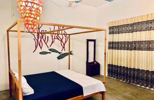 Pottuvil Division 2 Hotel | Paradise Bay Hotel & Surf Camp