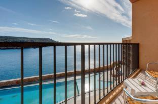 Cirkewwa Hotel | Paradise Bay Resort