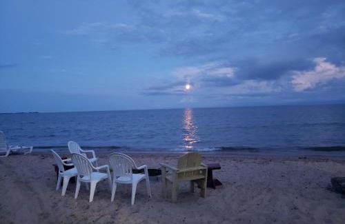 Tawas City House | Paradise Beach resort