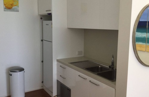 Hawks Nest Apartment | Paradise by the Beach